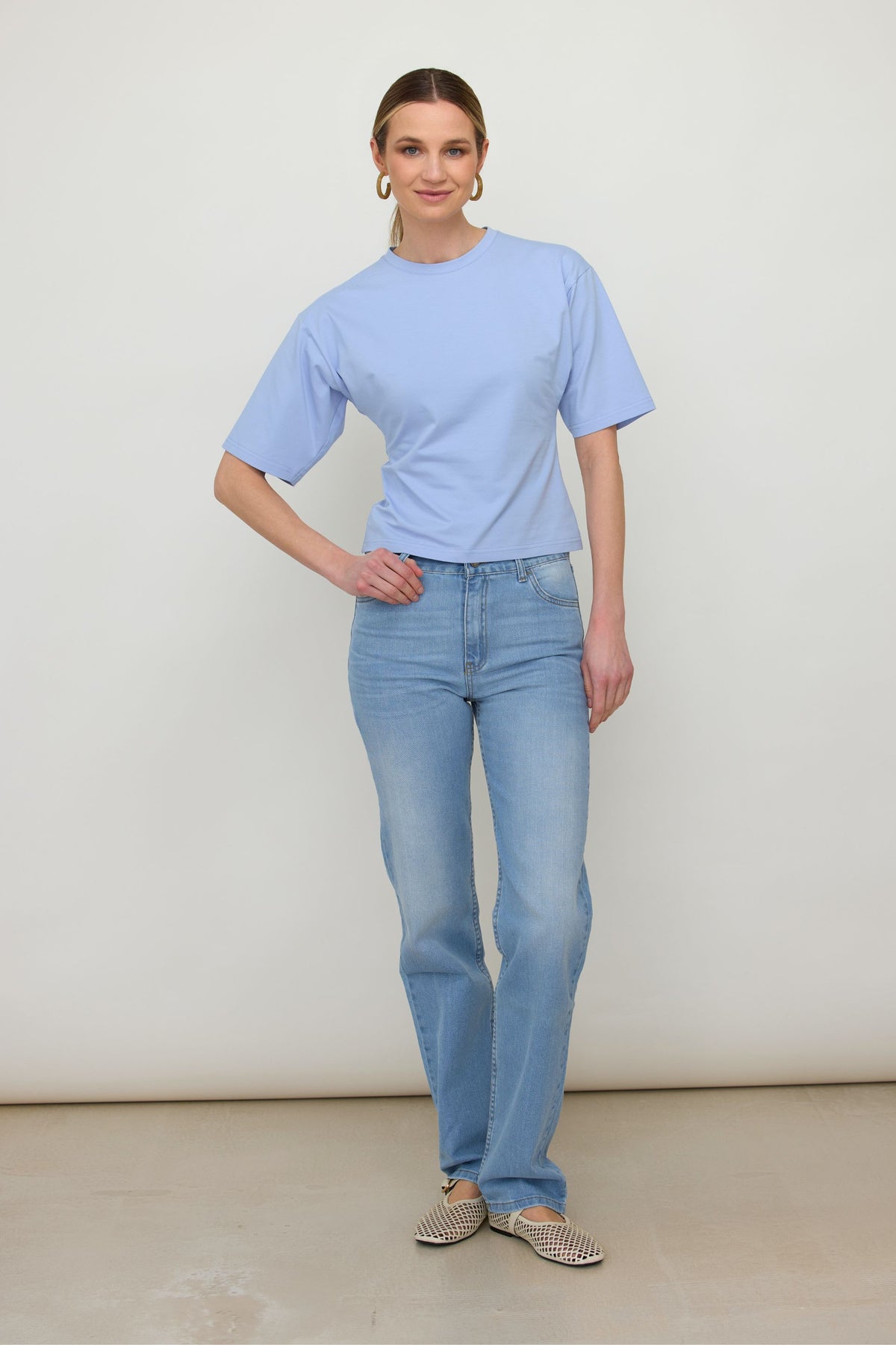 T-shirt z taliowaniem baby blue
