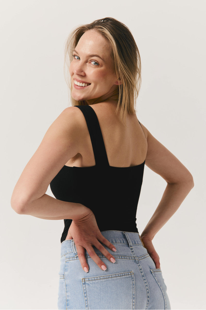Body na ramiączkach z tencelu czarne
