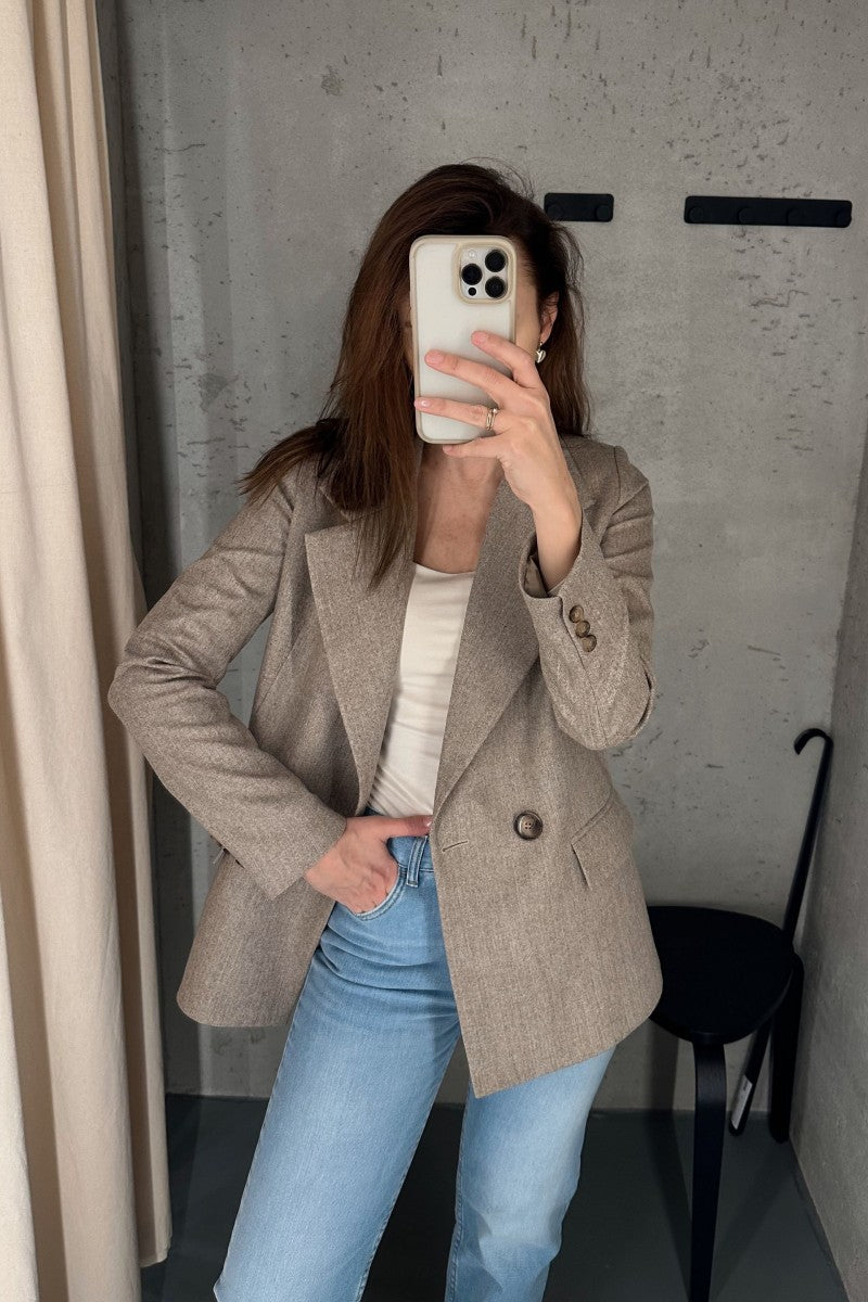 Beige double-breasted herringbone merino wool jacket